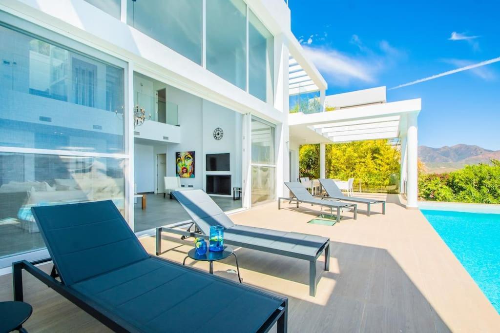 Villa Weforyou La Mairena *
